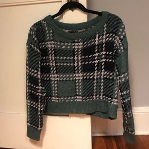 GREEN PLAID SWEATER